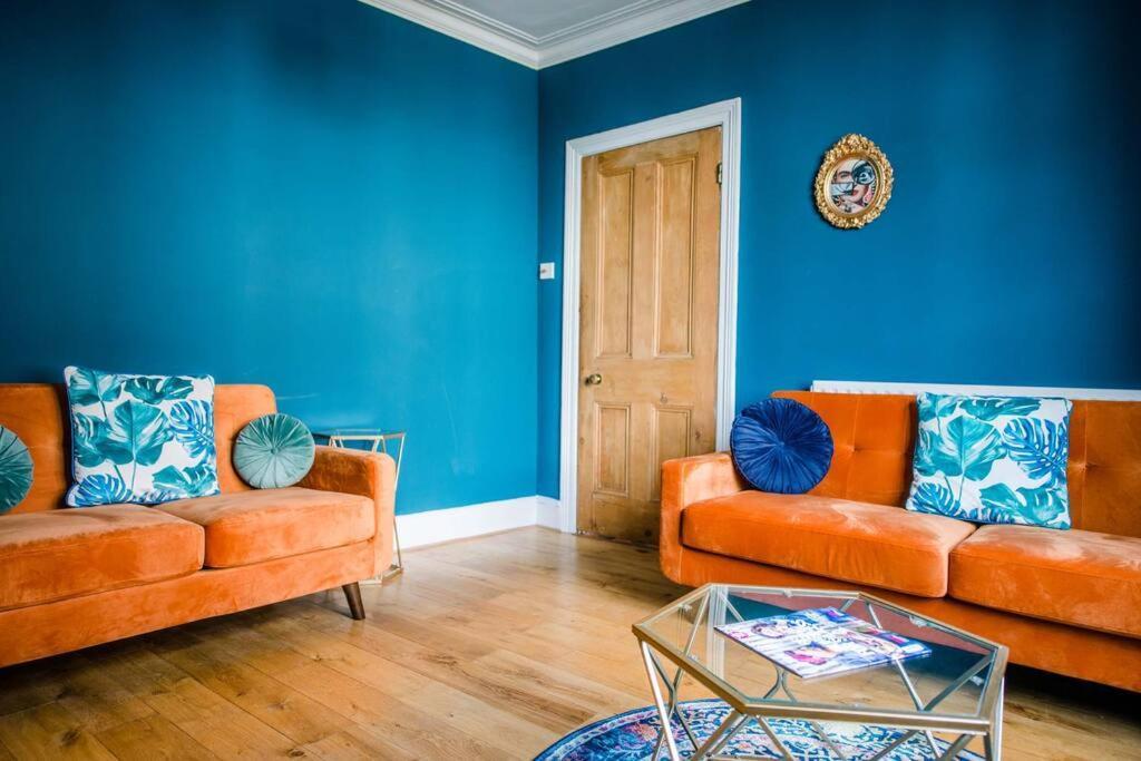 Villa Gorgeous Victorian House Sleeps 6 In Cardiff Exterior foto