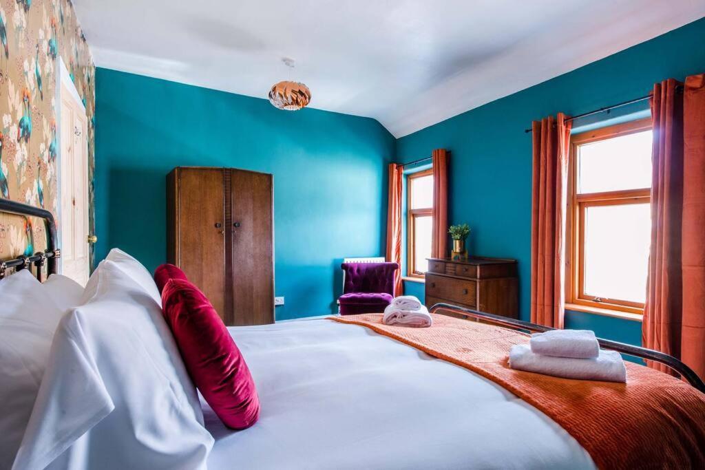 Villa Gorgeous Victorian House Sleeps 6 In Cardiff Exterior foto