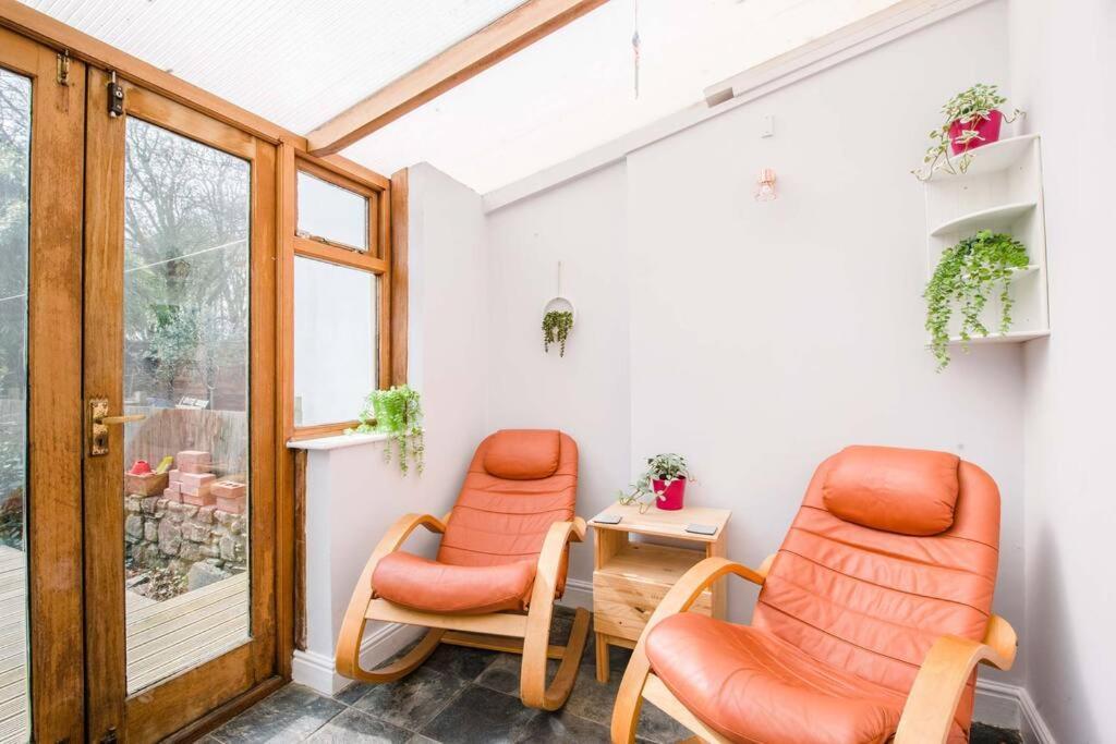 Villa Gorgeous Victorian House Sleeps 6 In Cardiff Exterior foto